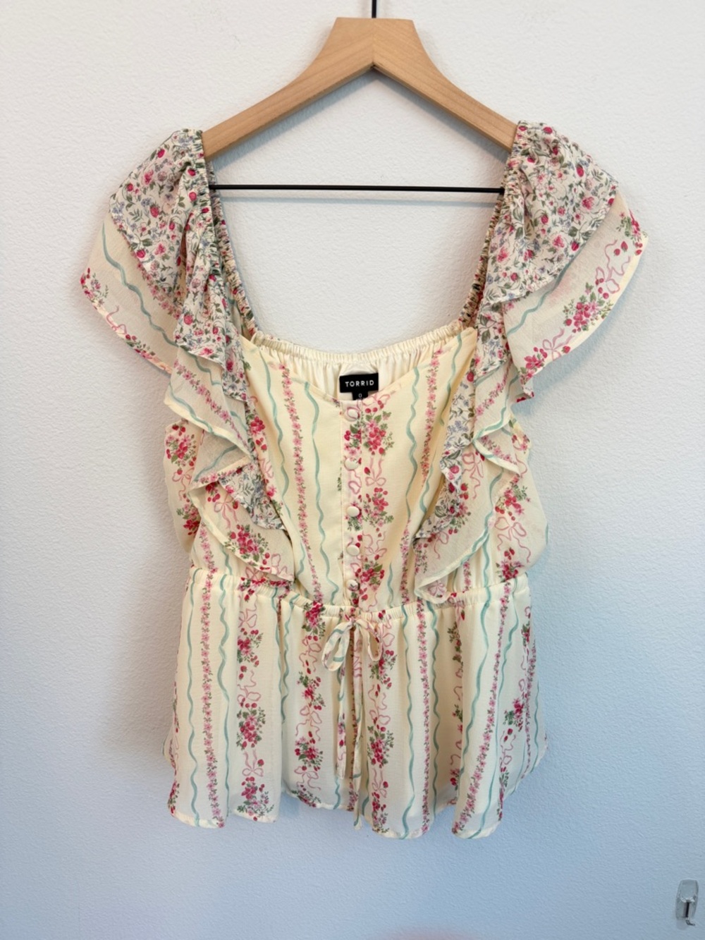 Torrid Ruffle Cinched Blouse Cream Floral Peplum Top - Picture 4 of 13